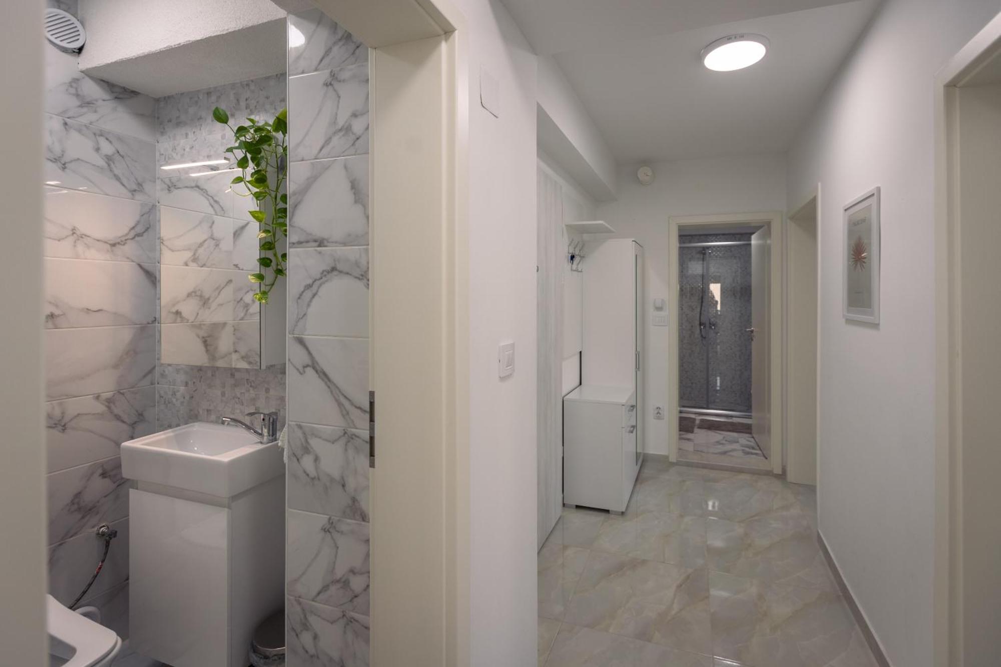 T20 Apartments Skopje Esterno foto